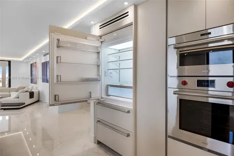 9801 Collins Avenue Bal Harbour FL 33154