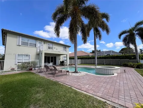 113 Bella Vista Way Royal Palm Beach FL 33411