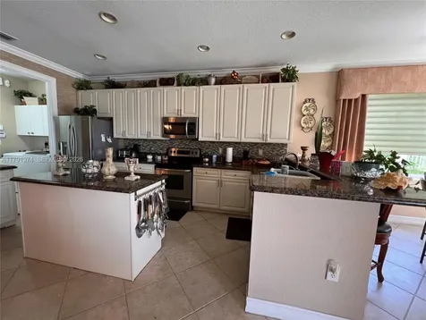 113 Bella Vista Way Royal Palm Beach FL 33411