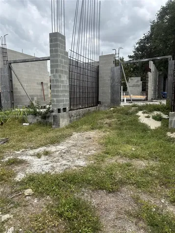 1785 SW 11th Terrace Miami FL 33135