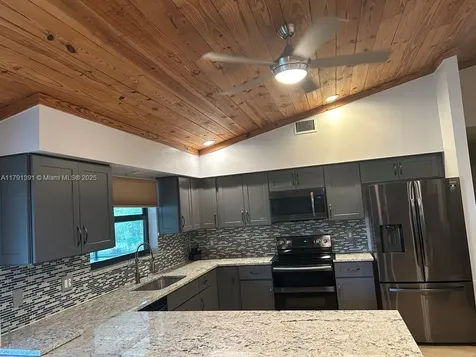 142 Sulky Way Wellington FL 33414