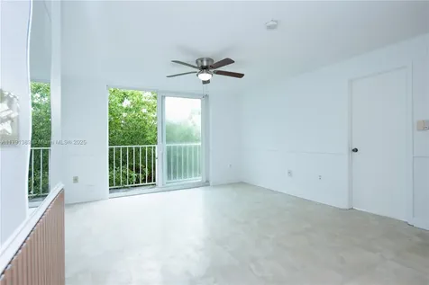 1720 NW N River Drive Miami FL 33125