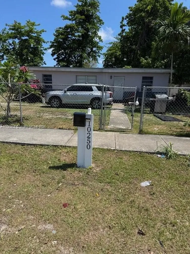 10250 SW 177th Street Miami FL 33157