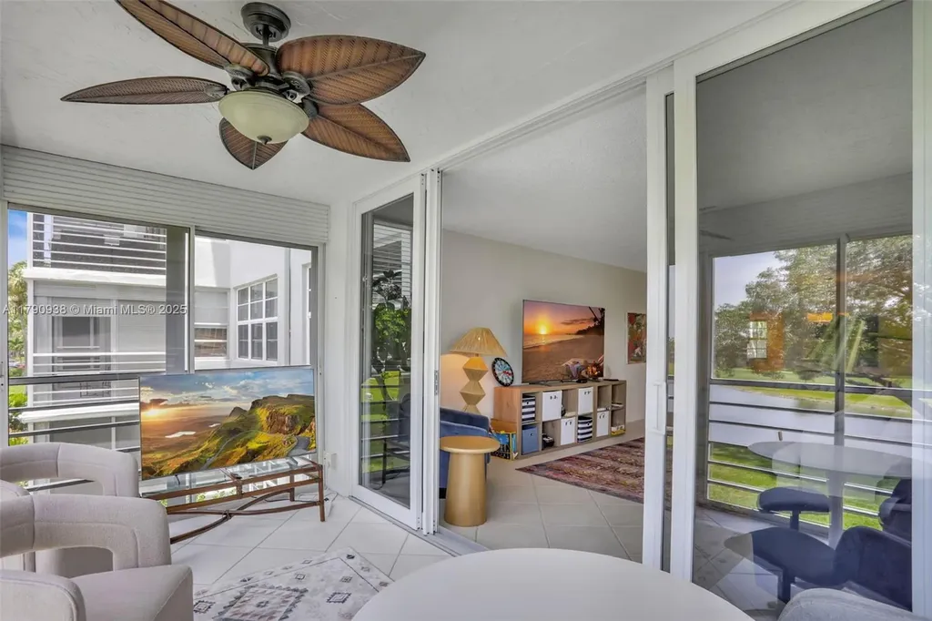 4020 W Palm Aire Drive Pompano Beach FL 33069