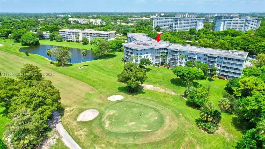 4020 W Palm Aire Drive Pompano Beach FL 33069