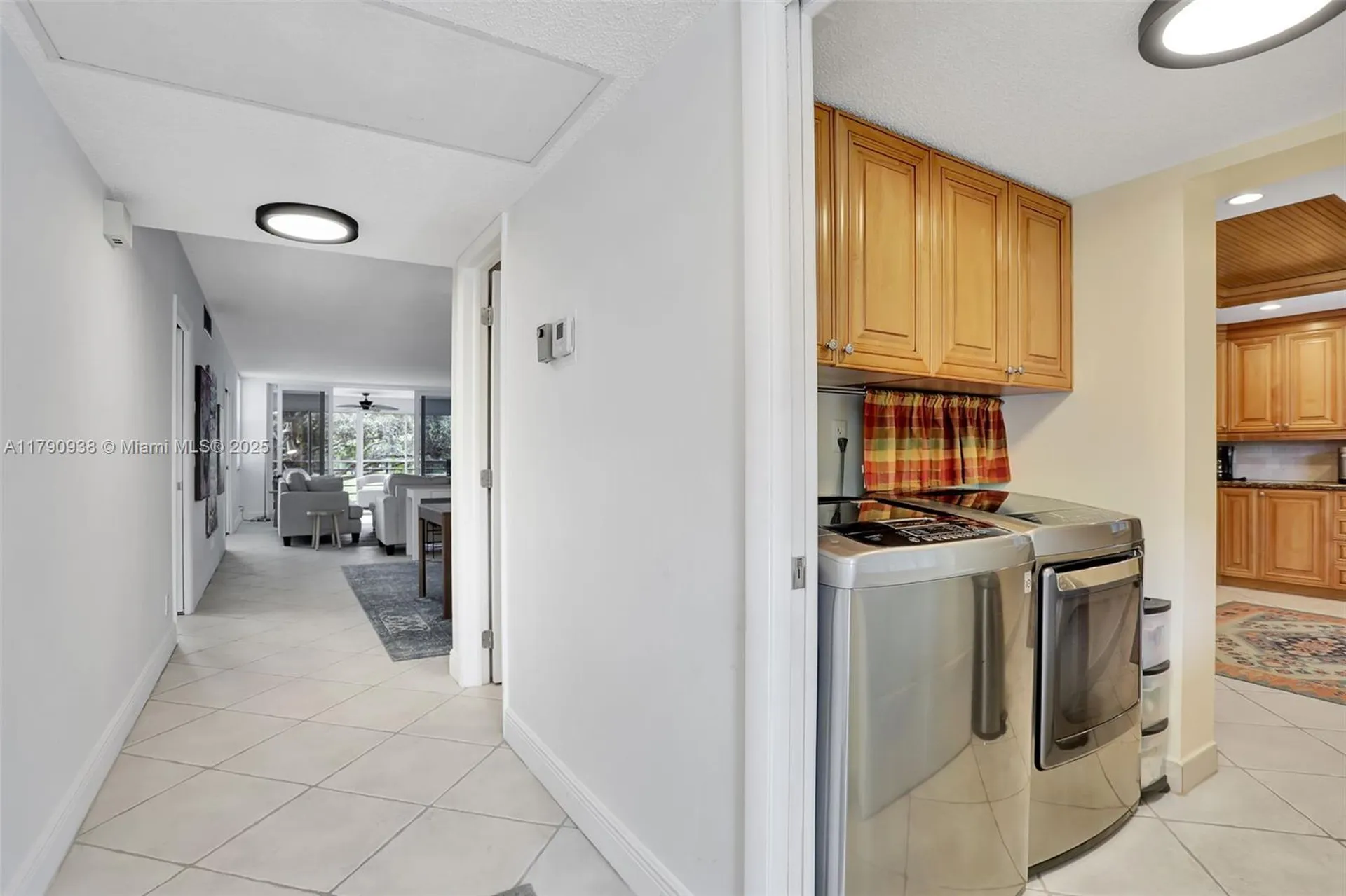 4020 W Palm Aire Drive Pompano Beach FL 33069