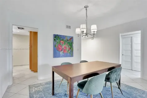 4020 W Palm Aire Drive Pompano Beach FL 33069