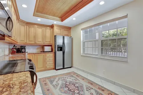 4020 W Palm Aire Drive Pompano Beach FL 33069