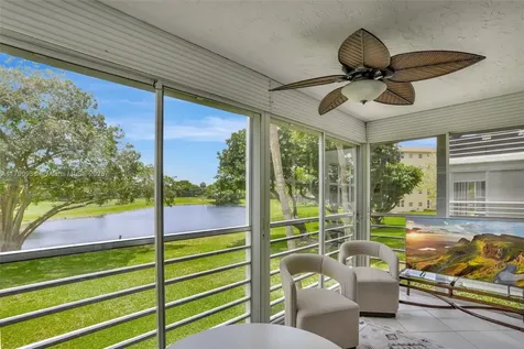 4020 W Palm Aire Drive Pompano Beach FL 33069