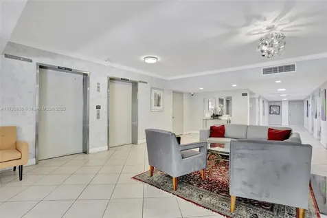 4020 W Palm Aire Drive Pompano Beach FL 33069