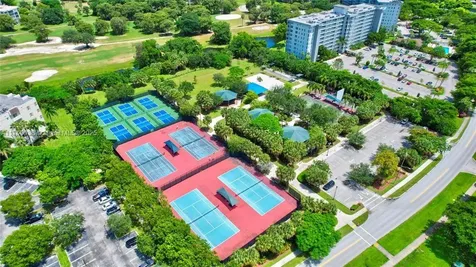 4020 W Palm Aire Drive Pompano Beach FL 33069