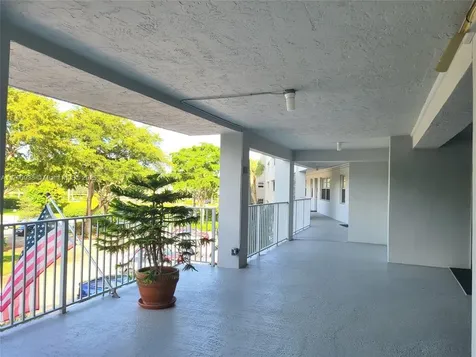 4020 W Palm Aire Drive Pompano Beach FL 33069