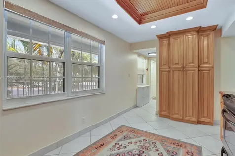 4020 W Palm Aire Drive Pompano Beach FL 33069