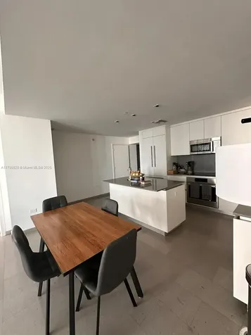 88 SW 7th Street Miami FL 33130