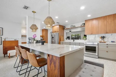19825 SW 88th Court Cutler Bay FL 33157