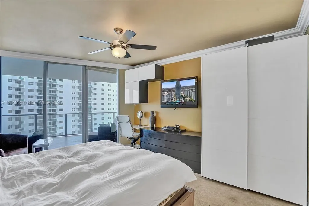 3101 S Ocean Drive Hollywood FL 33019