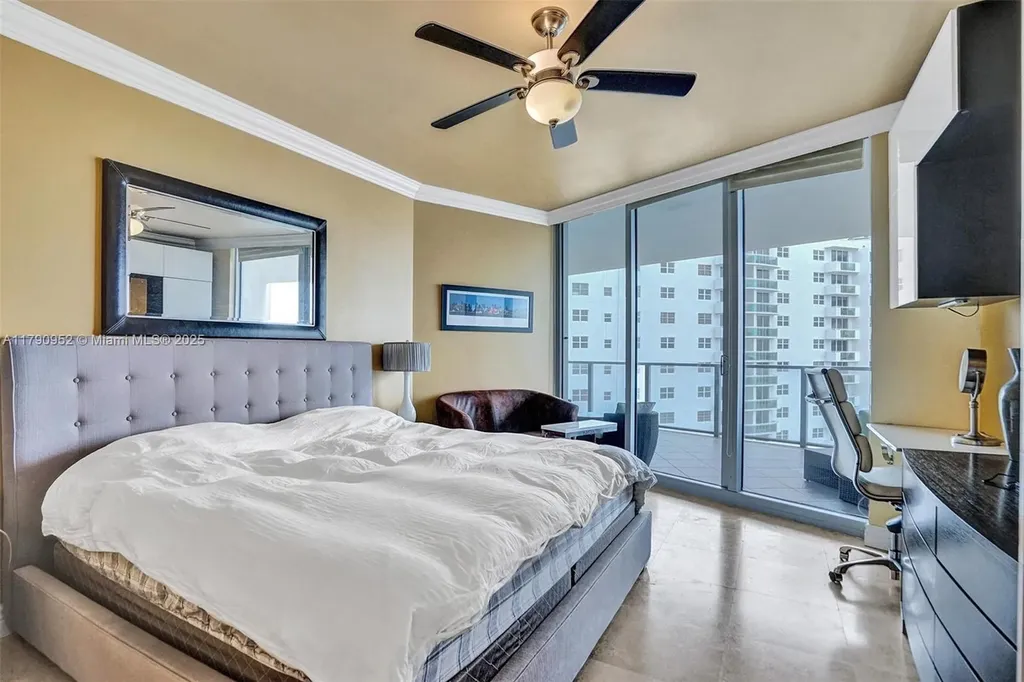 3101 S Ocean Drive Hollywood FL 33019