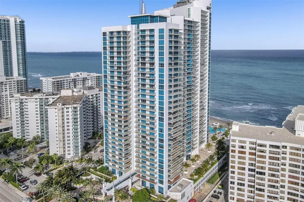 3101 S Ocean Drive Hollywood FL 33019