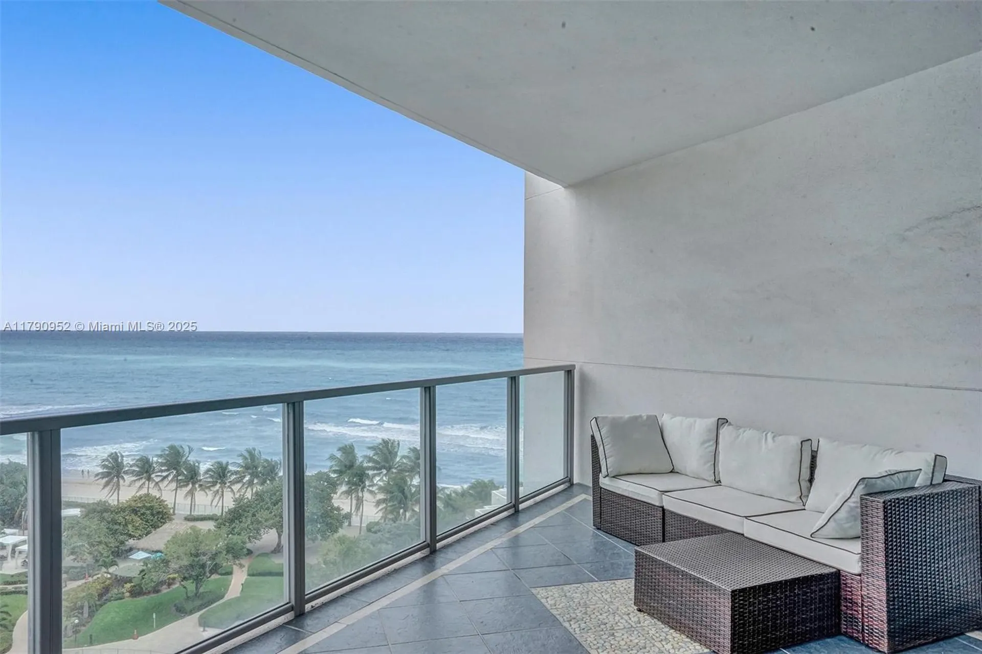 3101 S Ocean Drive Hollywood FL 33019
