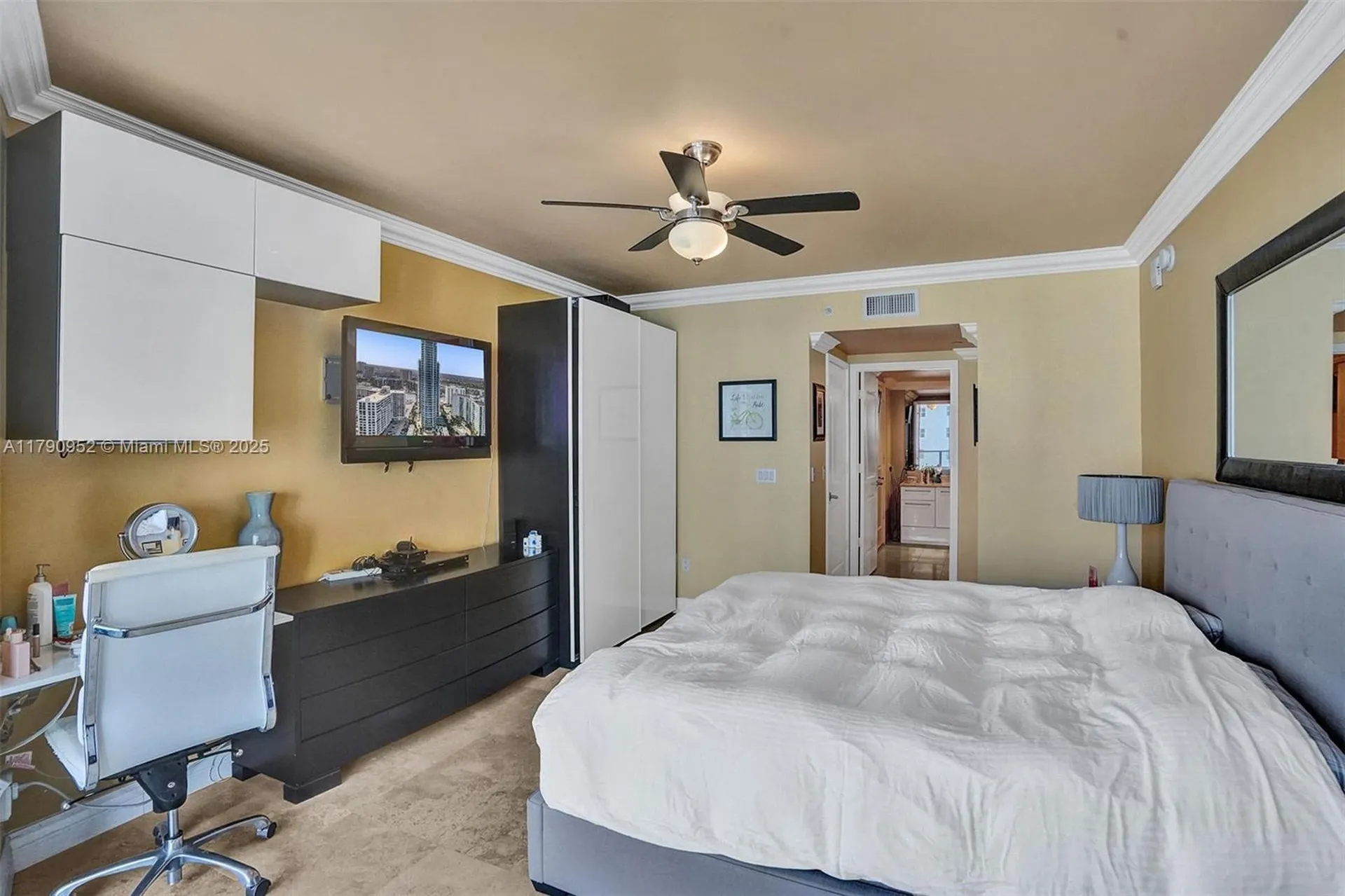3101 S Ocean Drive Hollywood FL 33019