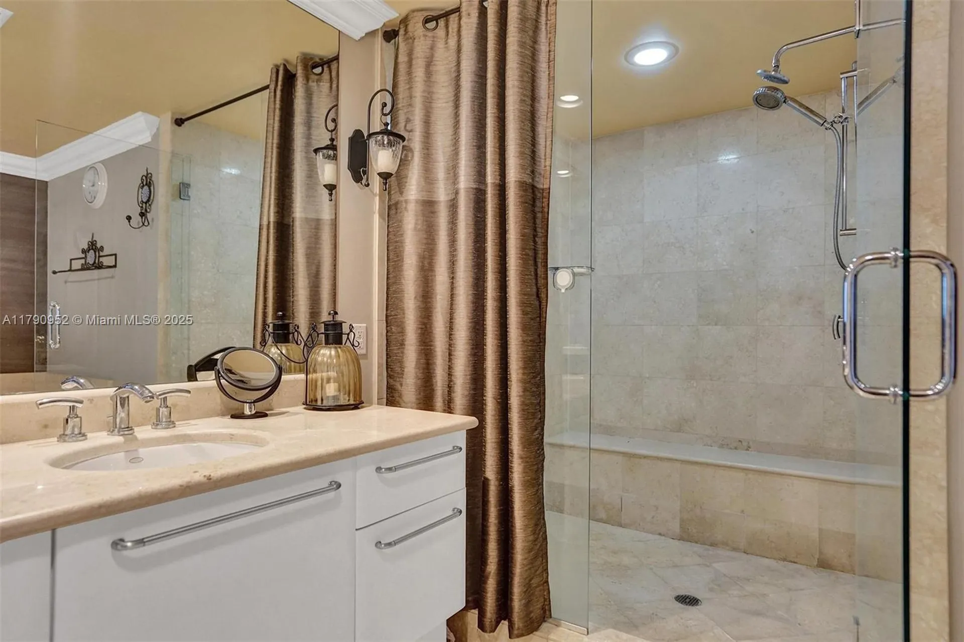 3101 S Ocean Drive Hollywood FL 33019
