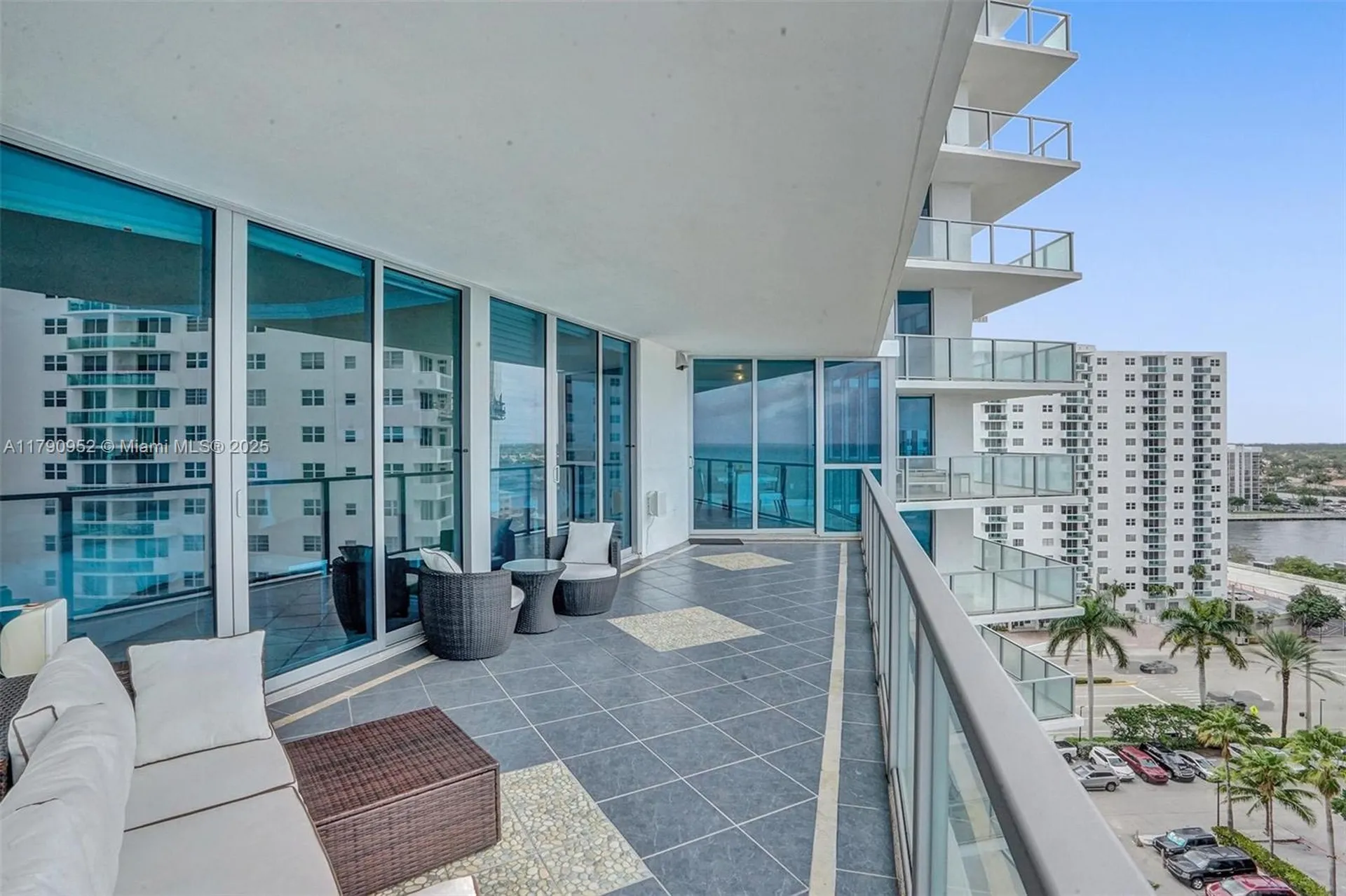 3101 S Ocean Drive Hollywood FL 33019