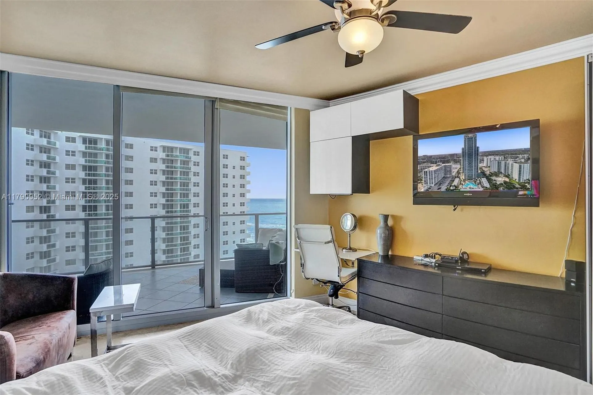 3101 S Ocean Drive Hollywood FL 33019