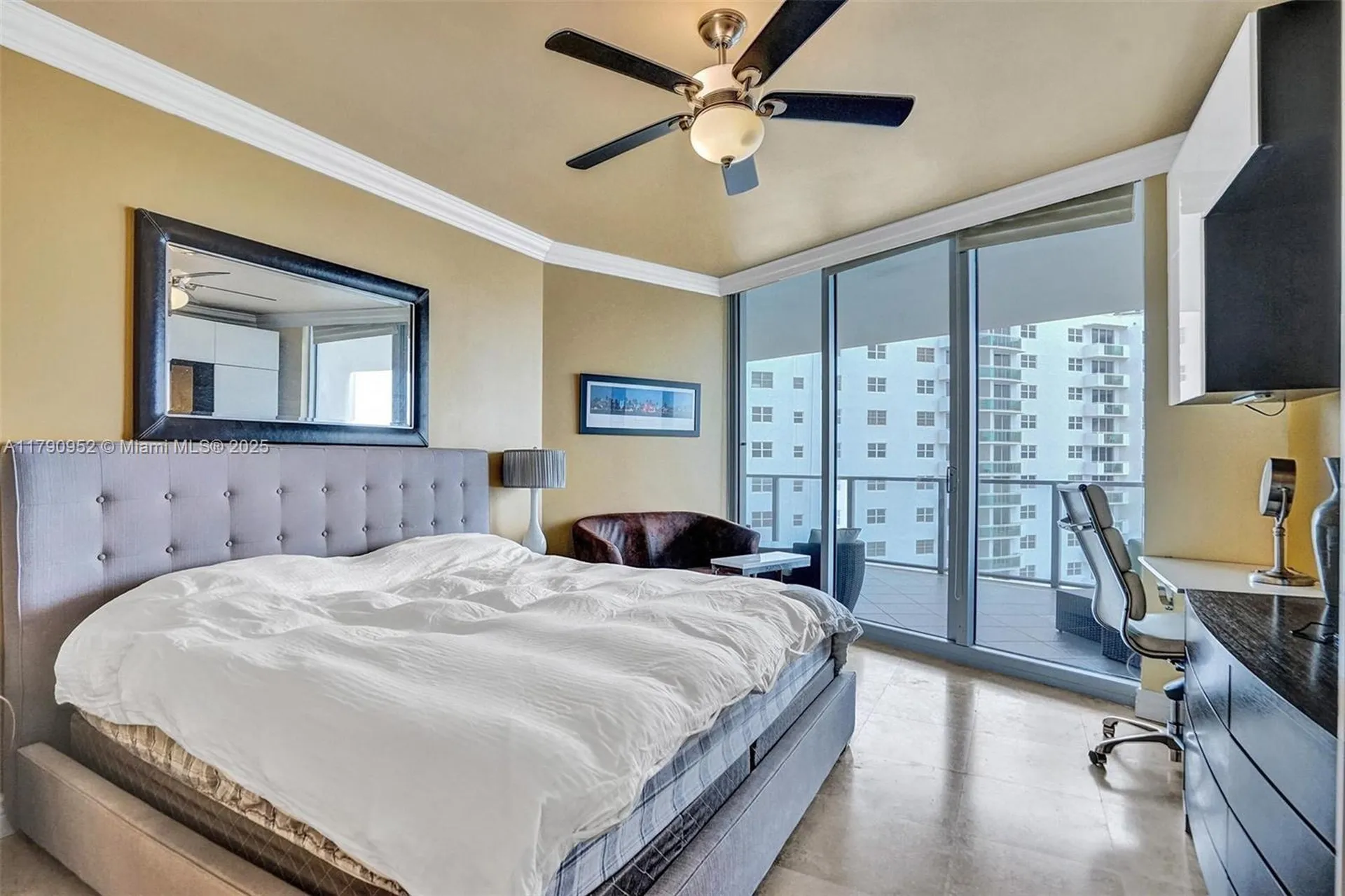 3101 S Ocean Drive Hollywood FL 33019