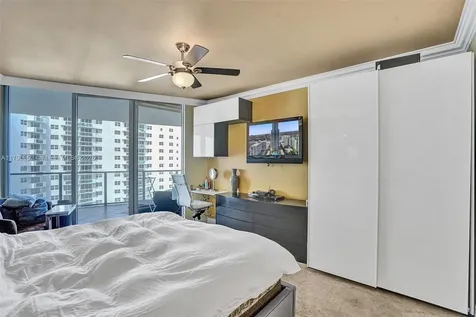 3101 S Ocean Drive Hollywood FL 33019