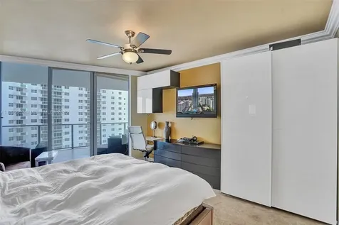 3101 S Ocean Drive Hollywood FL 33019