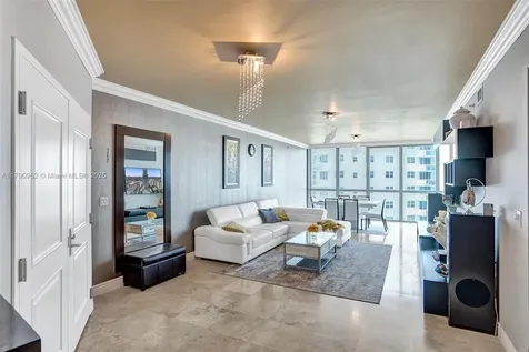 3101 S Ocean Drive Hollywood FL 33019