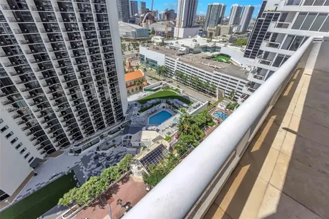 1717 N Bayshore Drive Miami FL 33132