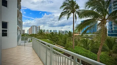 17375 Collins Avenue Sunny Isles Beach FL 33160