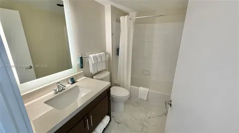 17375 Collins Avenue Sunny Isles Beach FL 33160
