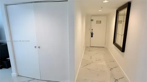 17375 Collins Avenue Sunny Isles Beach FL 33160