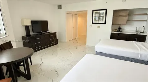 17375 Collins Avenue Sunny Isles Beach FL 33160