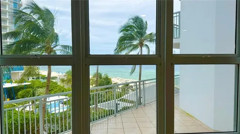 17375 Collins Avenue Sunny Isles Beach FL 33160