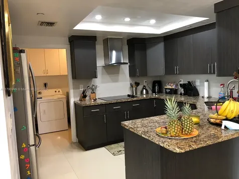 9725 NW 52nd Street Doral FL 33178