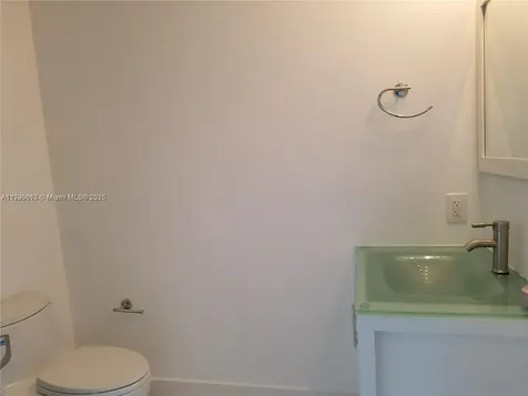 60 SW 13th Street Miami FL 33130
