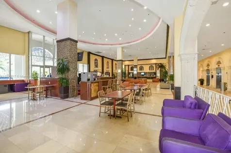 19201 Collins Avenue Sunny Isles Beach FL 33160