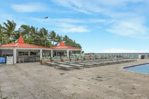 19201 Collins Avenue Sunny Isles Beach FL 33160