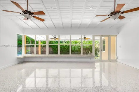 172 NW 87th Street El Portal FL 33150