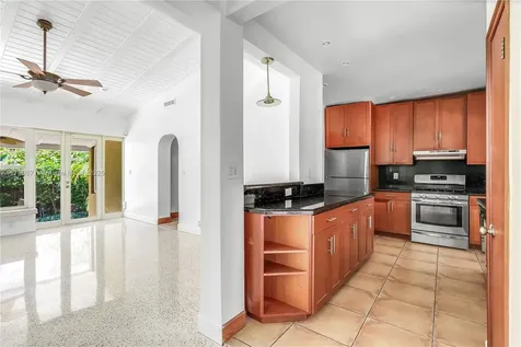 172 NW 87th Street El Portal FL 33150