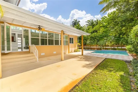 172 NW 87th Street El Portal FL 33150
