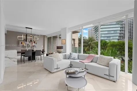 3400 SW 27th Avenue Miami FL 33133
