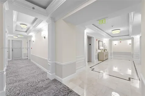 3400 SW 27th Avenue Miami FL 33133