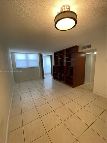 9411 SW 4th Street Miami FL 33174