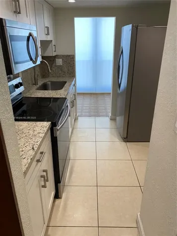 9411 SW 4th Street Miami FL 33174