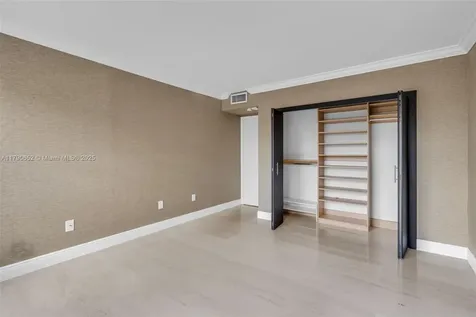 155 Ocean Lane Drive Key Biscayne FL 33149