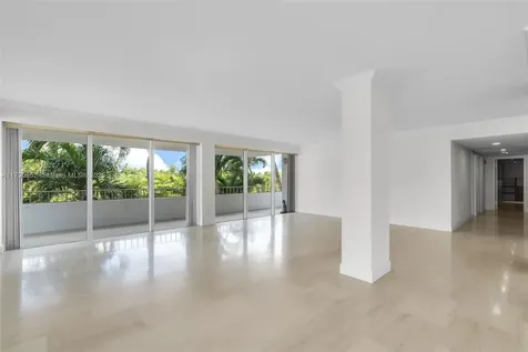 155 Ocean Lane Drive Key Biscayne FL 33149